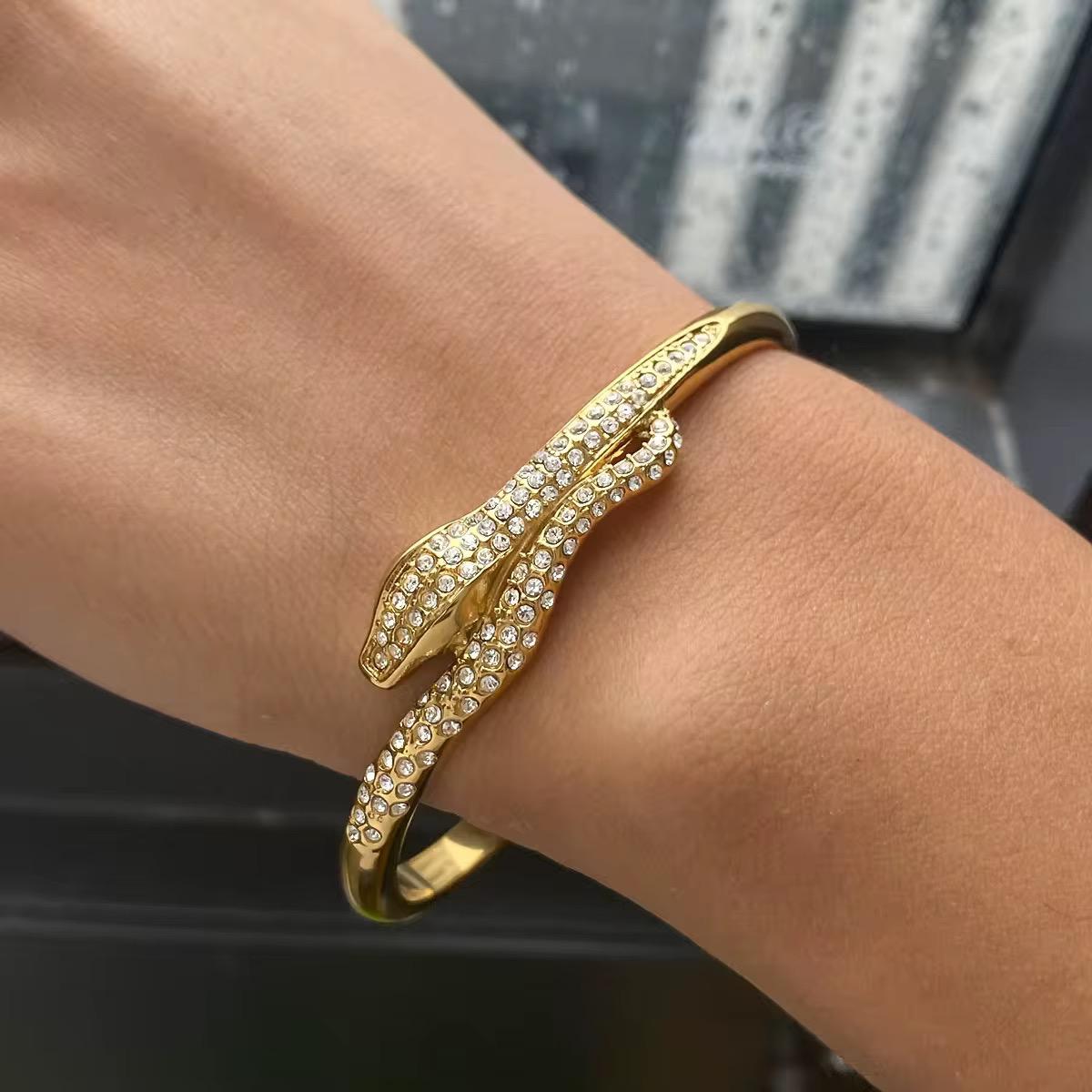 Bracelets Golden Venom
