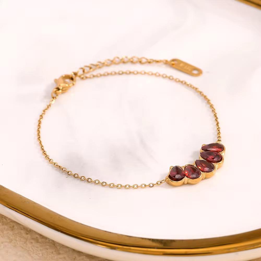 Bracelet Larmes de Rubis
